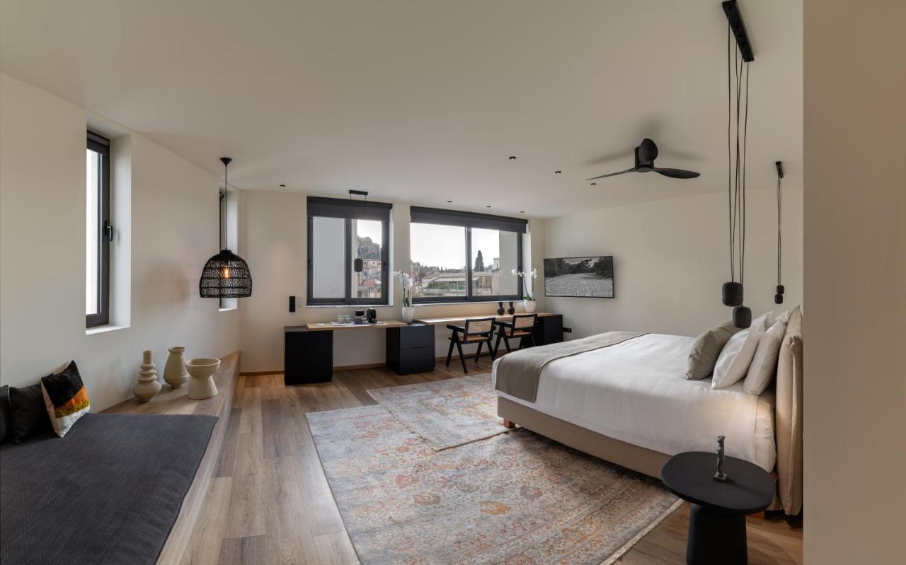 Athens Woo Suites Екстериор снимка