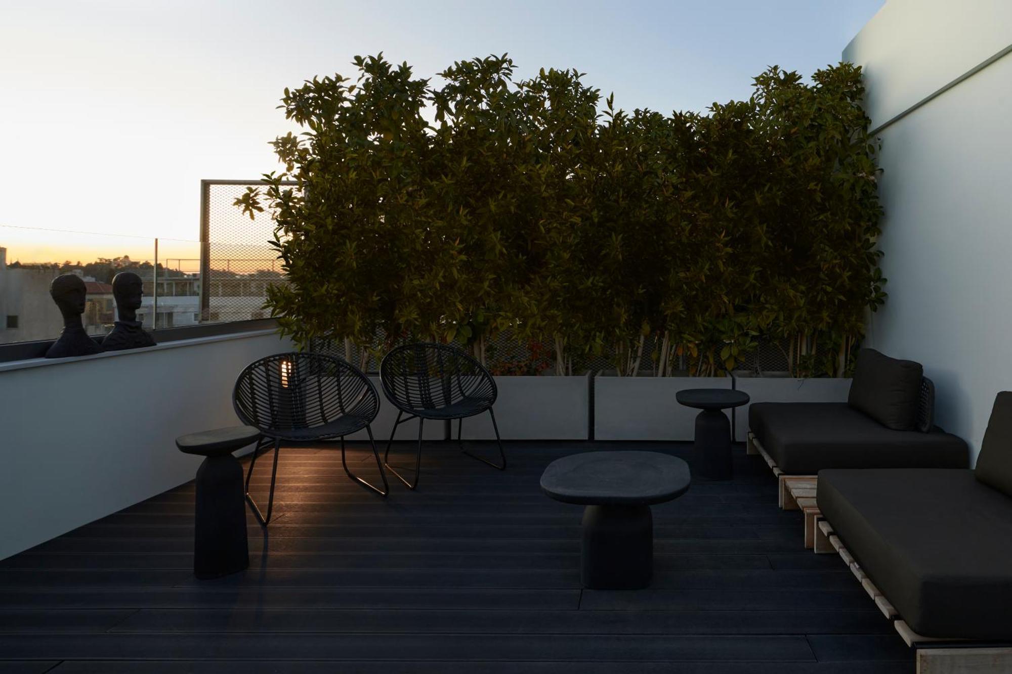 Athens Woo Suites Екстериор снимка