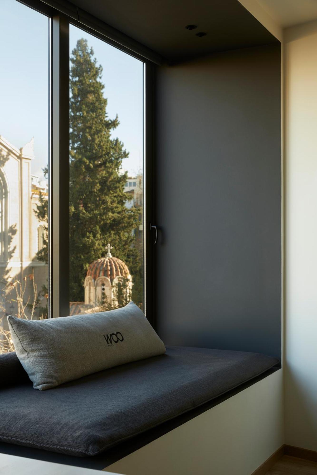 Athens Woo Suites Екстериор снимка