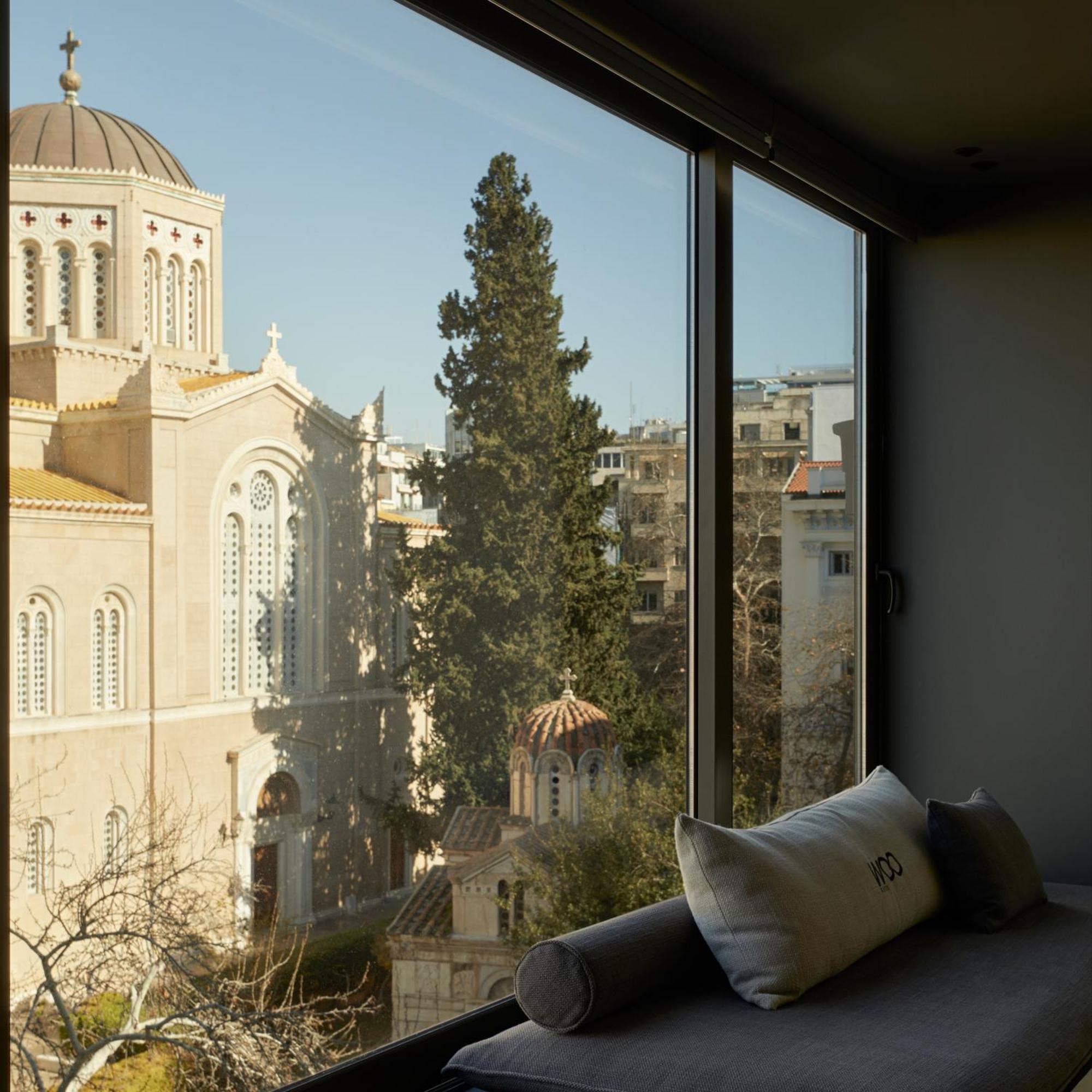 Athens Woo Suites Екстериор снимка